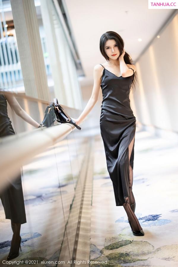 媛媛酱  [XiuRen]高清写真图 2021.11.15 No.4217 媛媛酱belle第2张图片
